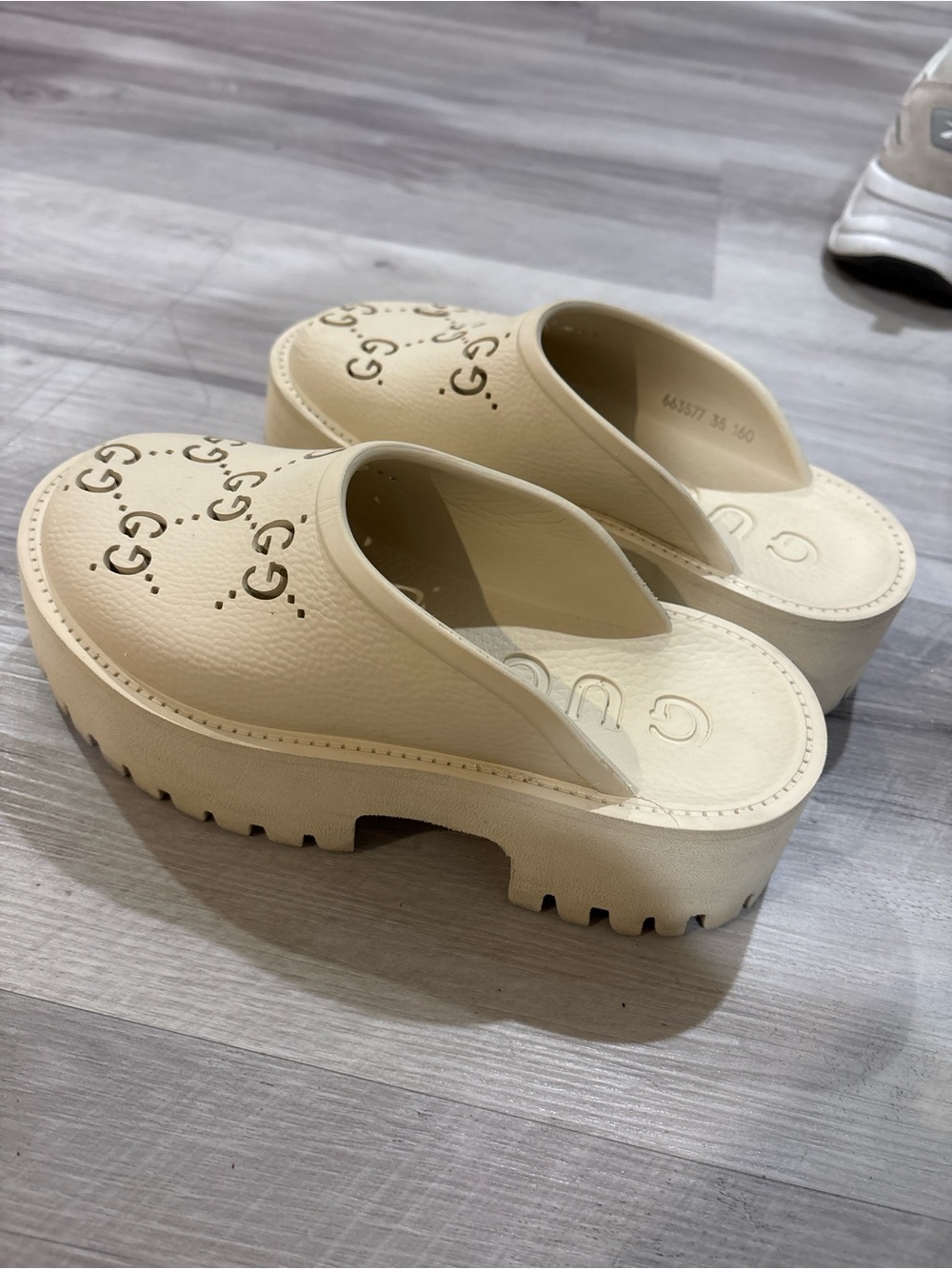 Gucci Cream Platform Clog Slides